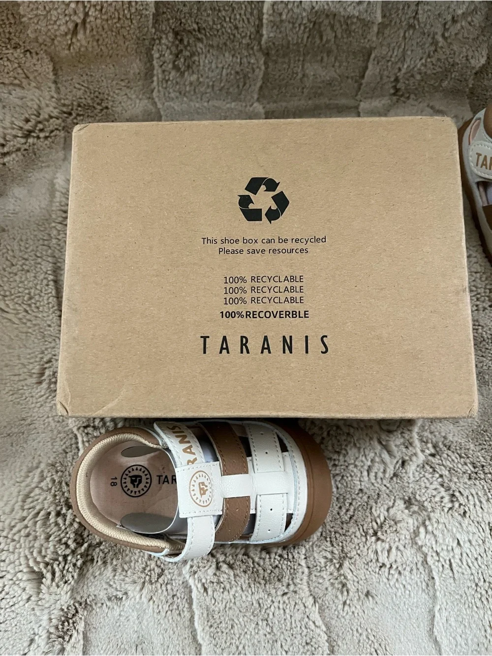 Taranis Baby Leather Closed Toe Sandals Walker Size 3